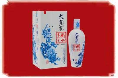 常州市溧阳烟酒回收大青花老白干.jpg
